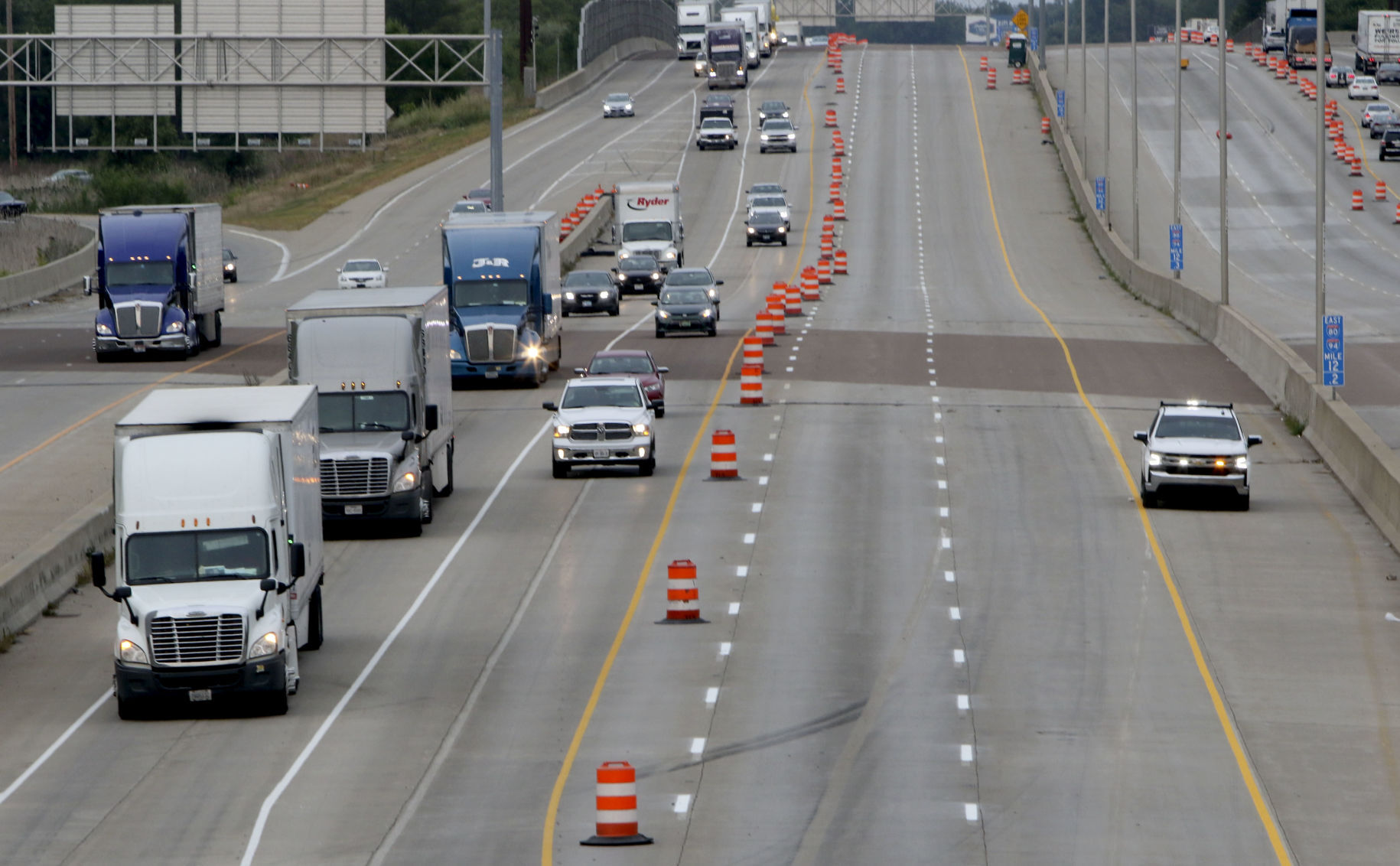 Borman lane closures